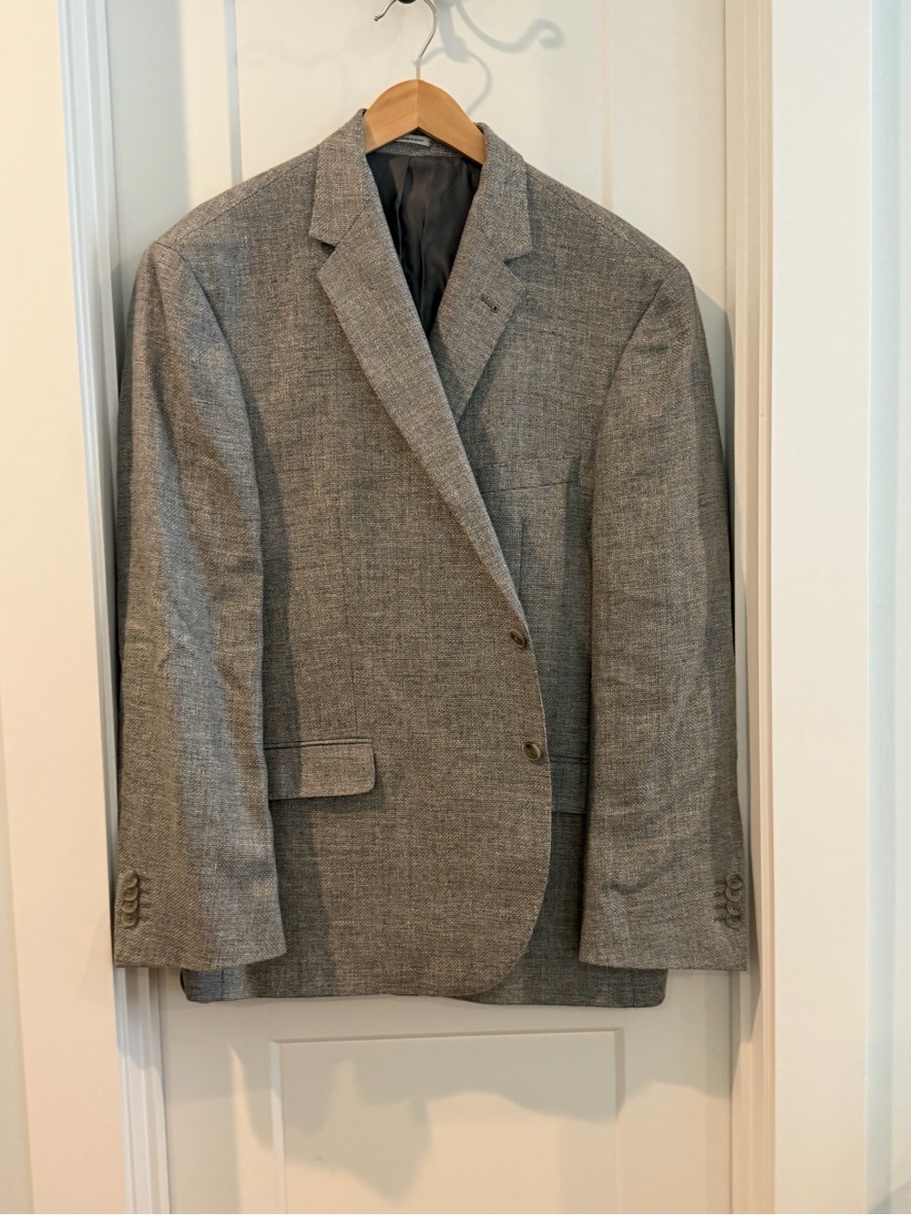 Ralph Lauren Men's Classic Gray Blazer - Tailored Two-Button Jacket